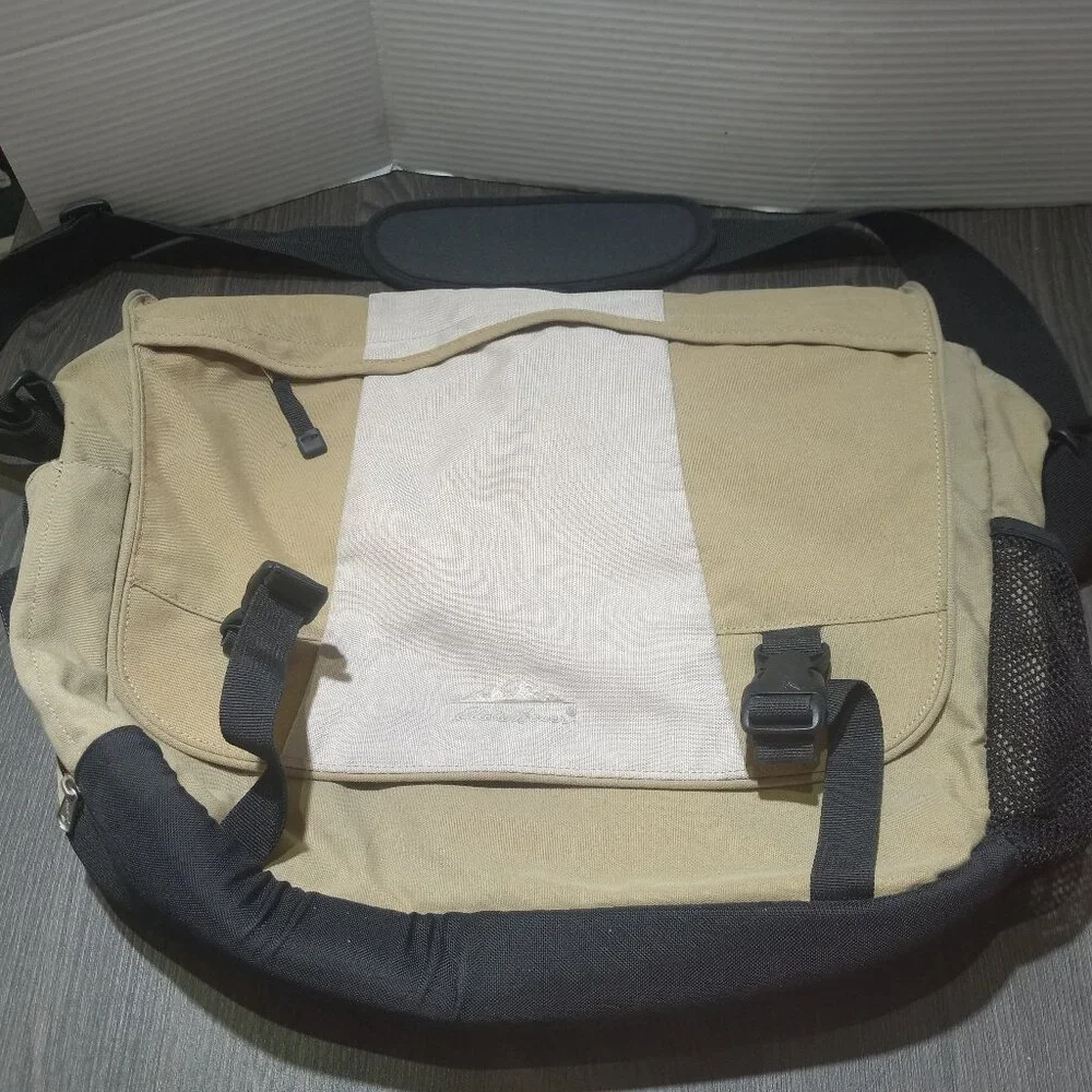 Eddie Bauer Messenger Laptop Travel Bag Beige